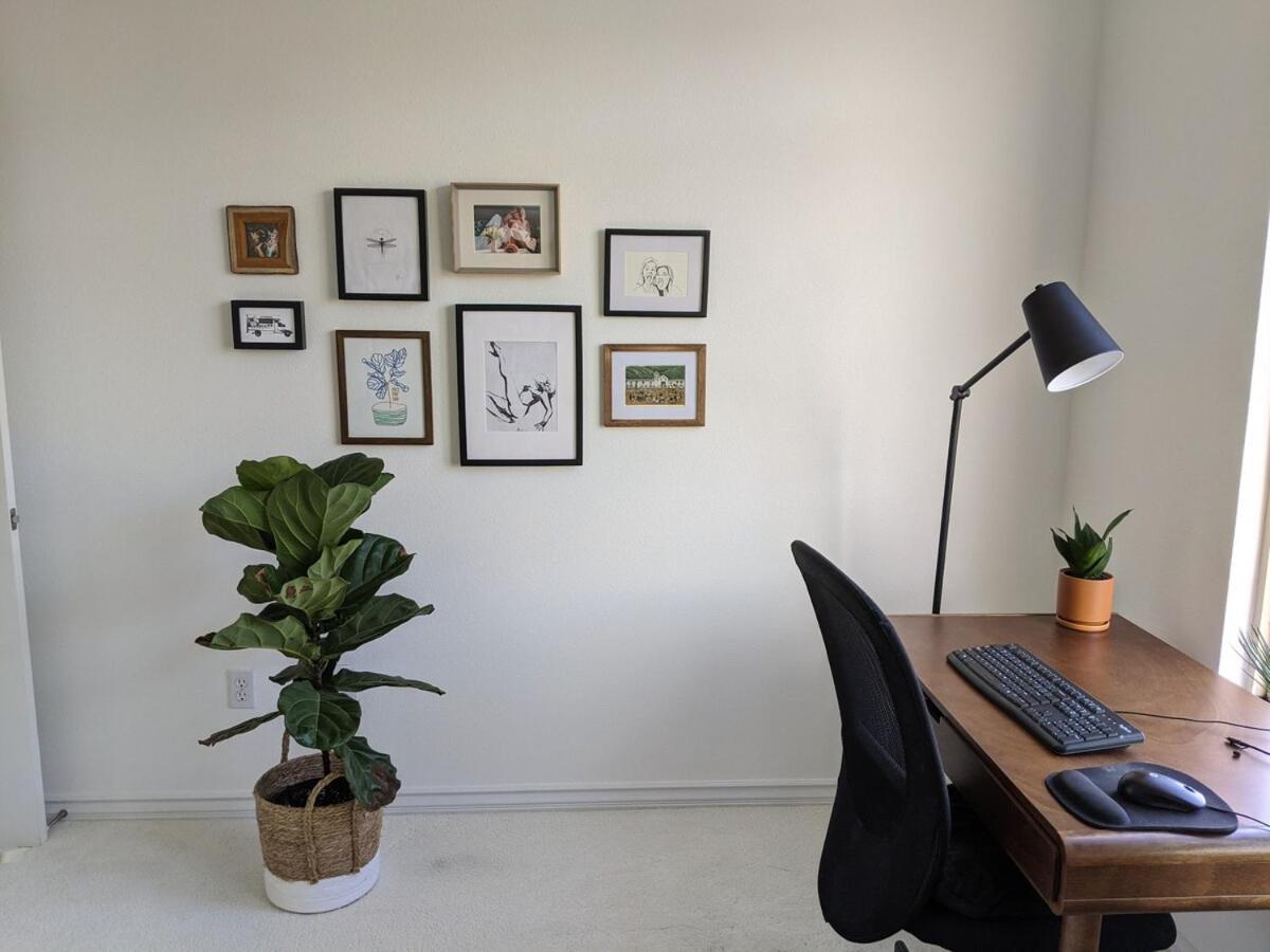 Apartment Chic And Modern With Pool, Gym & Parking, 10 Min To *