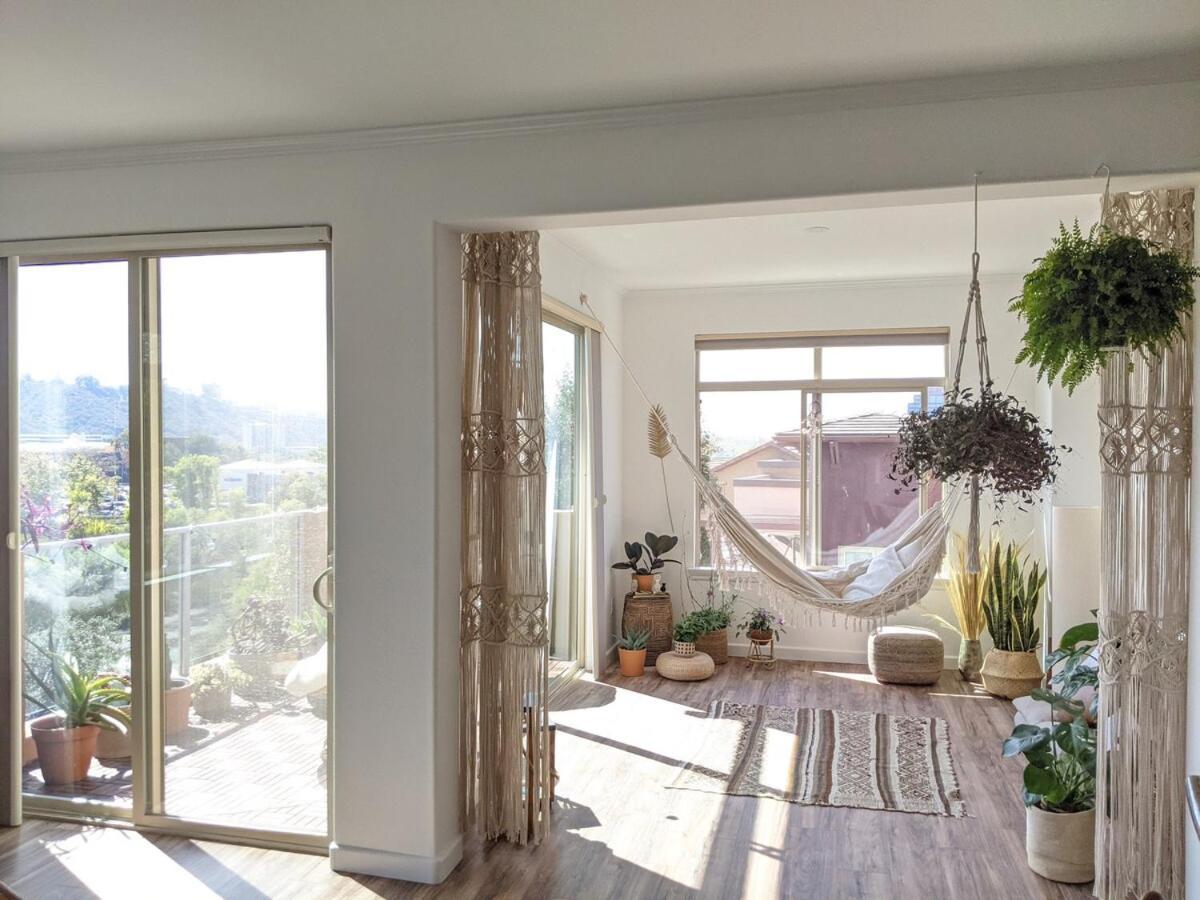Chic And Modern With Pool, Gym & Parking, 10 Min To * San Diego